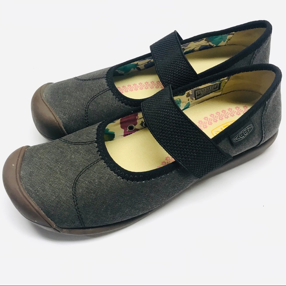 KEEN Sienna Mary Jane Canvas Sandals Flats 7.5